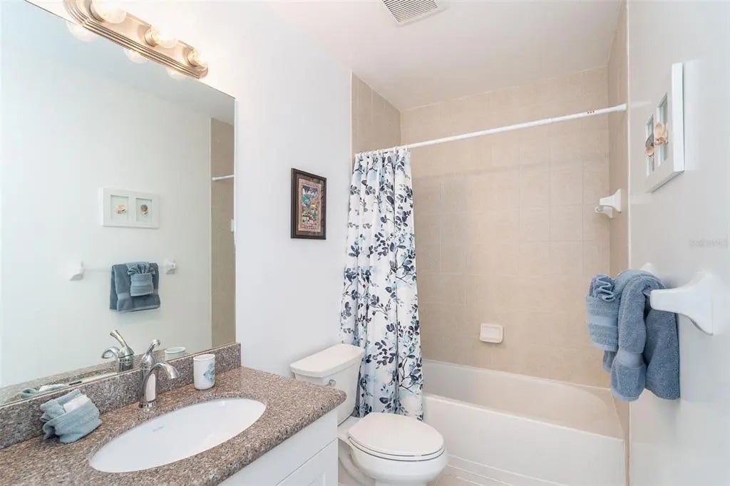 Gulf Shores Realty: 30 439738c37e0b0d2d0c7167c2426a2d3a l