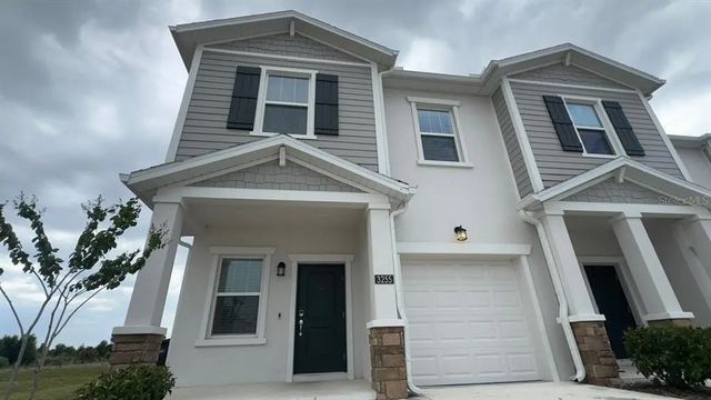 3255 Laurent Loop, DAVENPORT