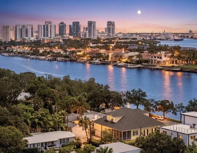 436 Channel Drive, TAMPA