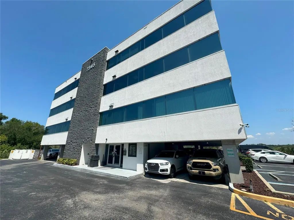 7345 W Sand Lake Road 307, ORLANDO