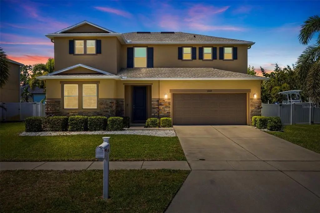 5909 Canton Street S, ST. PETERSBURG