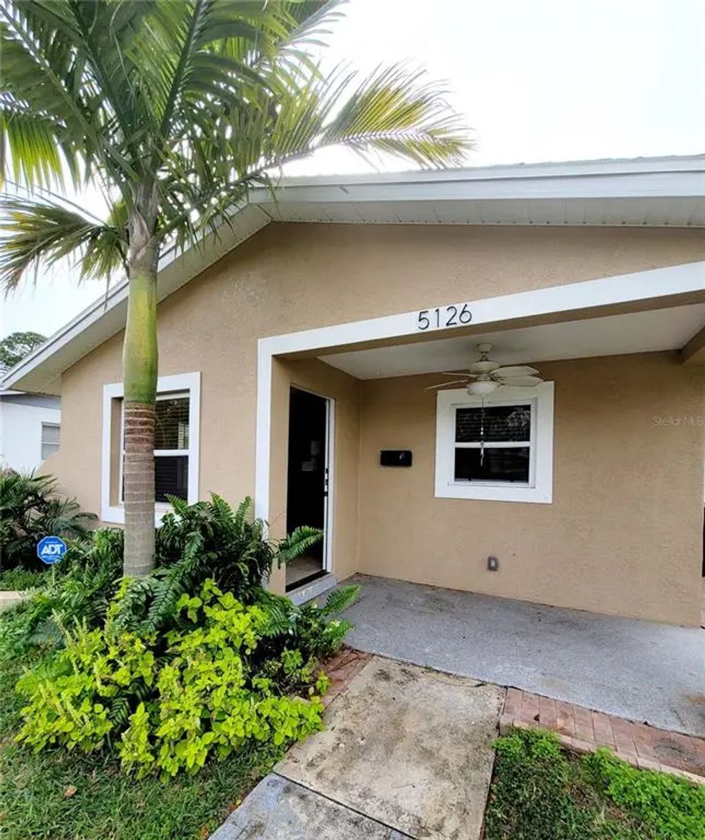 5126 7th Avenue N, ST. PETERSBURG