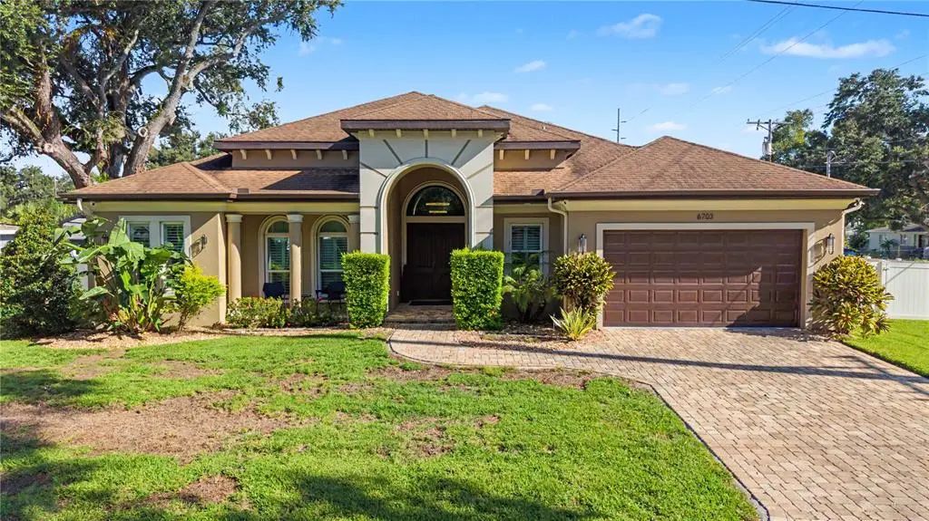 6703 Ralston Beach Circle, TAMPA