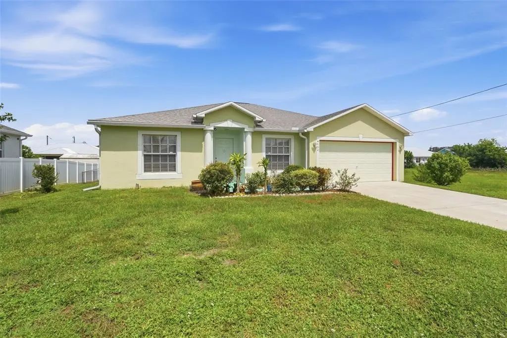 4102 10th Street W, LEHIGH ACRES