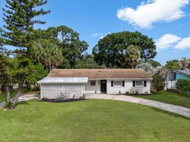 8405 Stillbrook Avenue, TAMPA