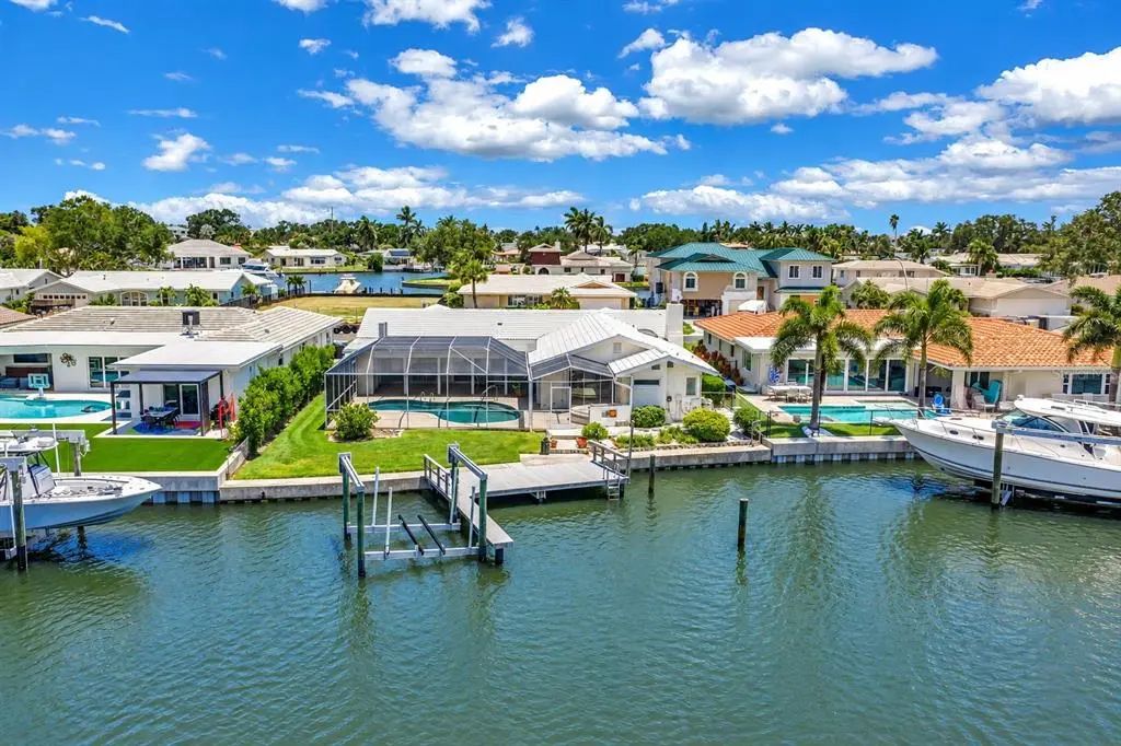 2067 Massachusetts Avenue Ne, ST. PETERSBURG