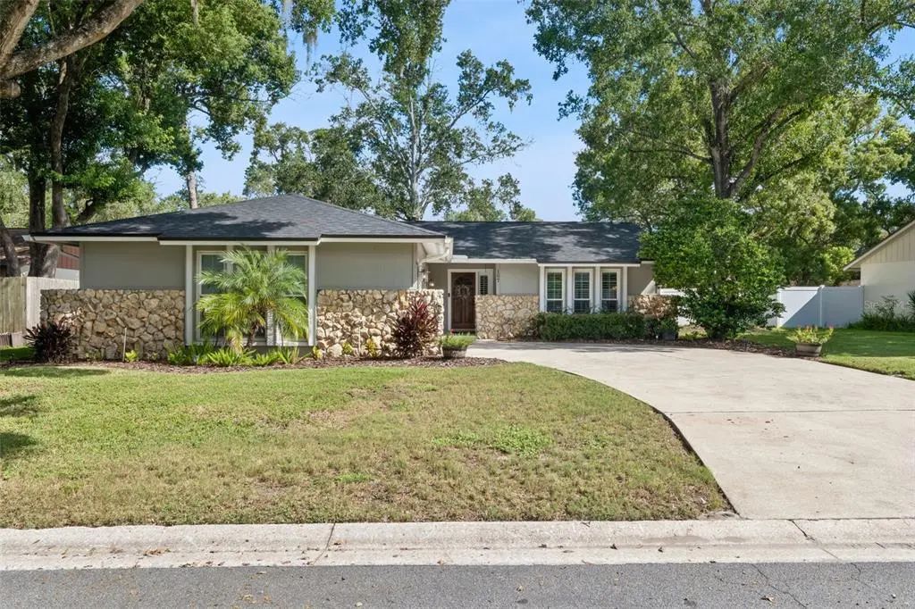167 Holderness Drive, LONGWOOD
