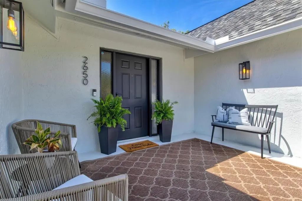 2650 Davis Boulevard, SARASOTA