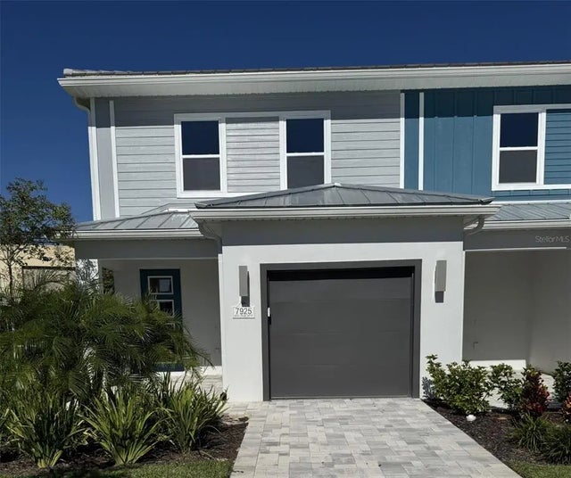 7925 W Spectrum Drive W, KISSIMMEE