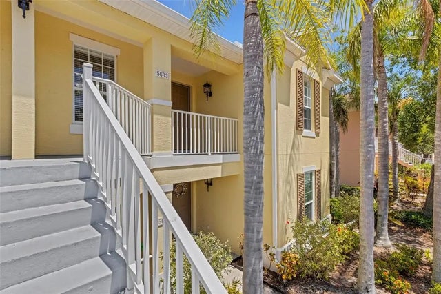 5633 Key Largo Court B-08, BRADENTON