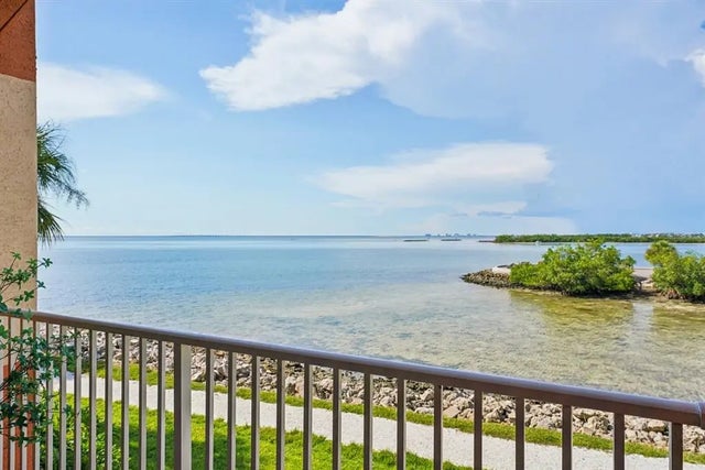 5000 Culbreath Key Way 9-122, TAMPA