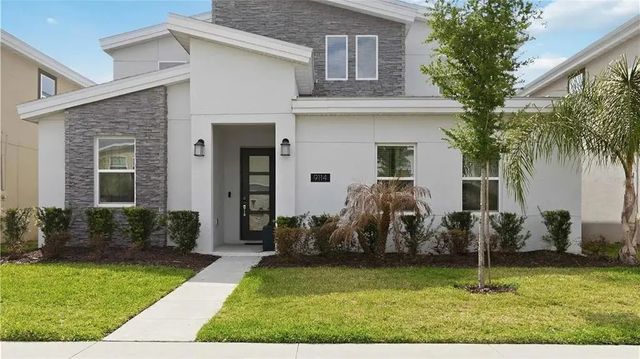 9114 Sommerset Hills Drive, DAVENPORT