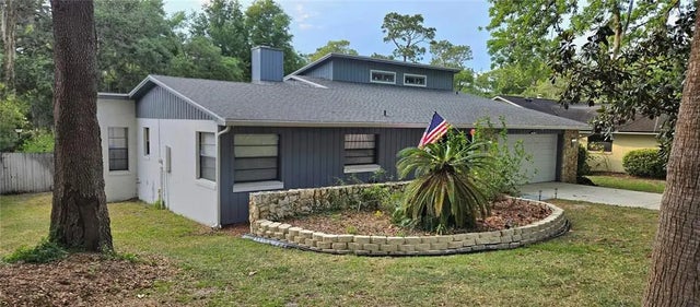 153 Duncan Trail, LONGWOOD