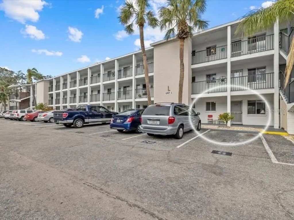 2047 Canal Drive L6, BRADENTON