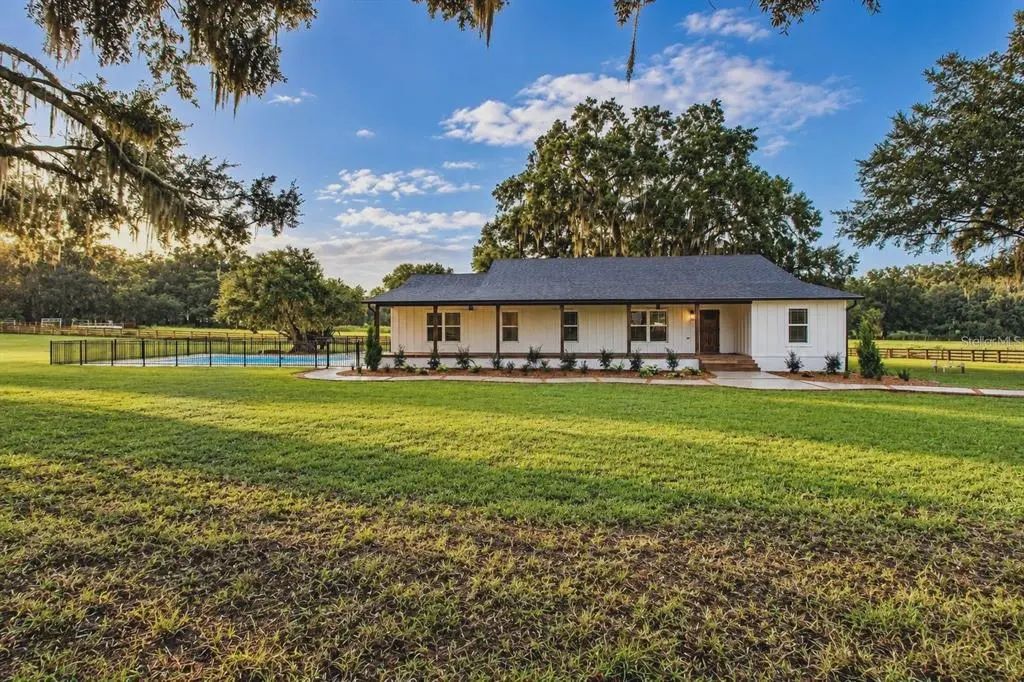 3276 County Road 216, OXFORD