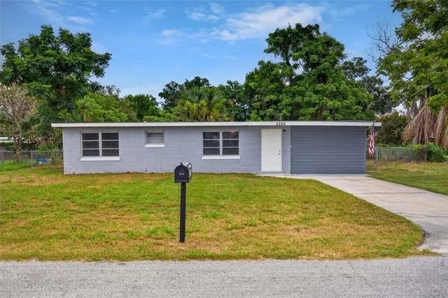 2390 29th Street Nw, WINTER HAVEN