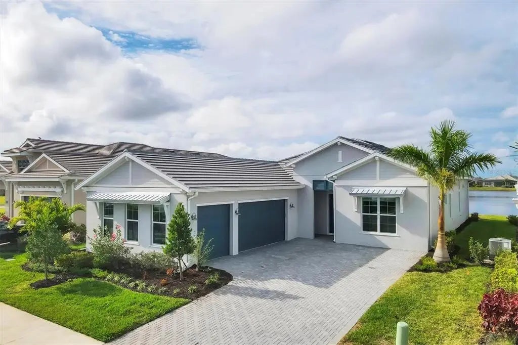 17920 Palmiste Drive, BRADENTON