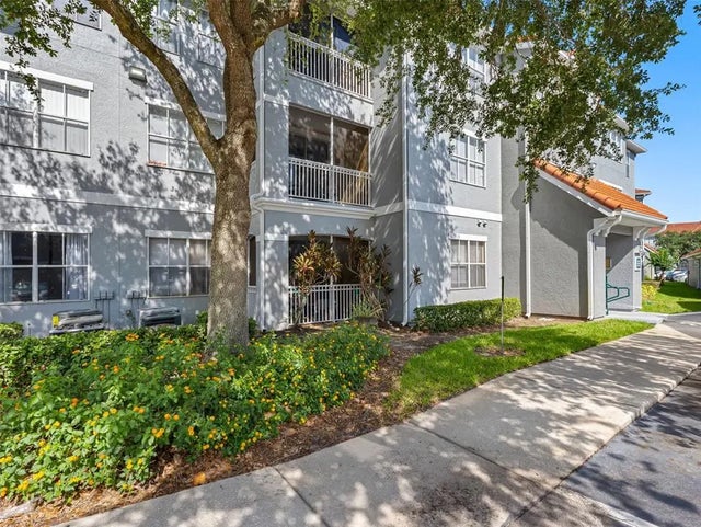 18001 Richmond Place Drive 126, TAMPA