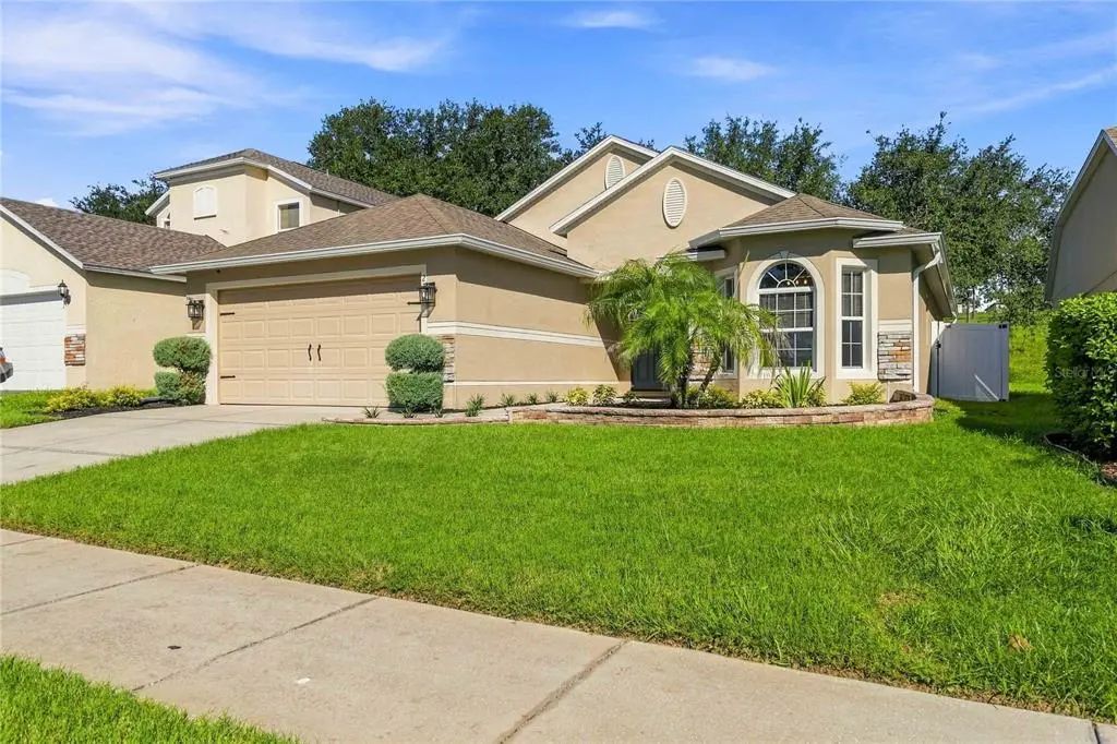 229 Pima Trl, GROVELAND