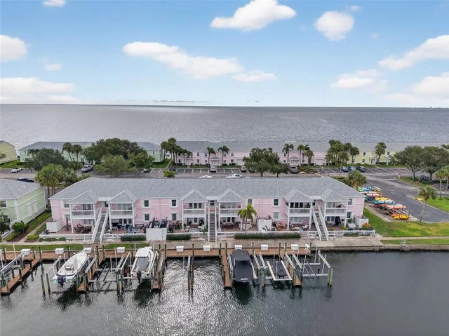 5175 Coquina Key Drive Se D, ST PETERSBURG