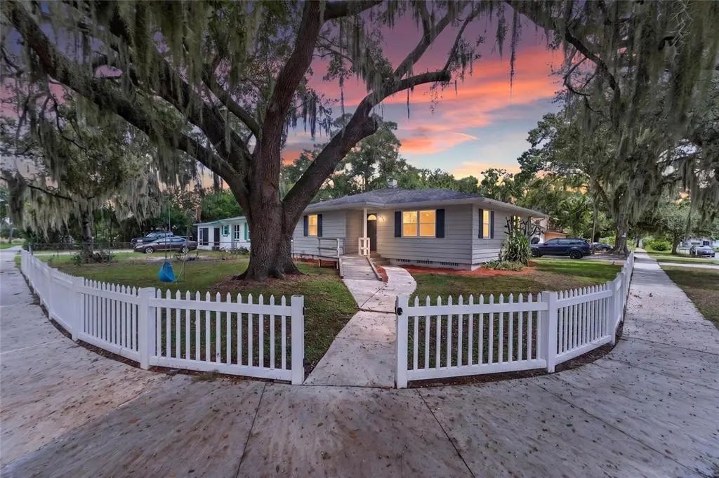 703 Interlachen Pkwy, LAKELAND