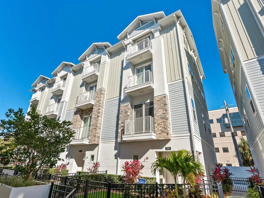 508 Laurel Park Drive, SARASOTA