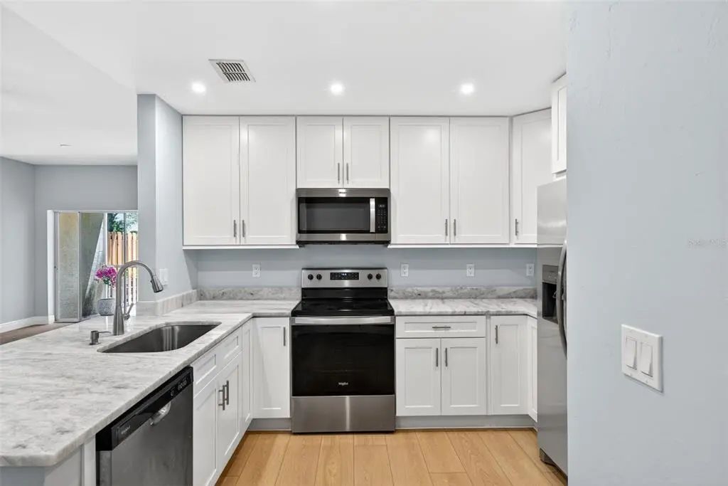 4109 Bellasol Circle 1113, FORT MYERS