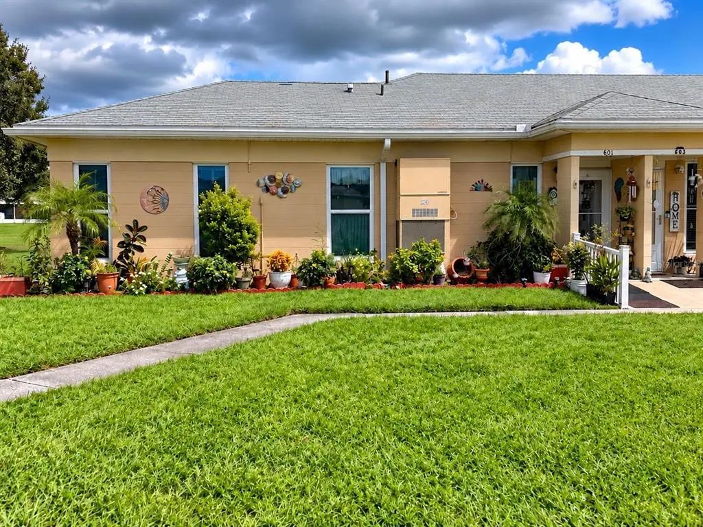 601 Club Circle, LAKE WALES