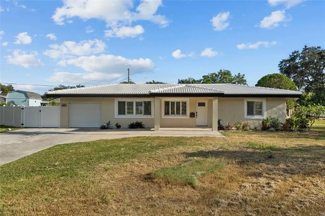 4681 Shore Acres Boulevard Ne, ST PETERSBURG