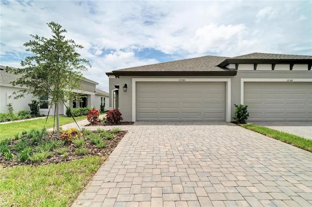 12365 Oak  Hill Way, PARRISH