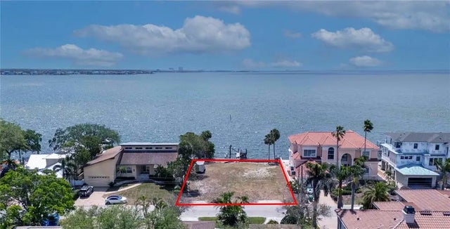 5828 Mariner Street, TAMPA