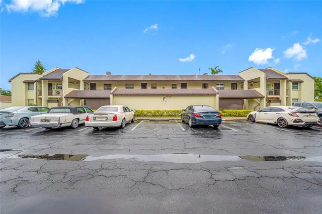 1100 E Bay Drive 60, LARGO