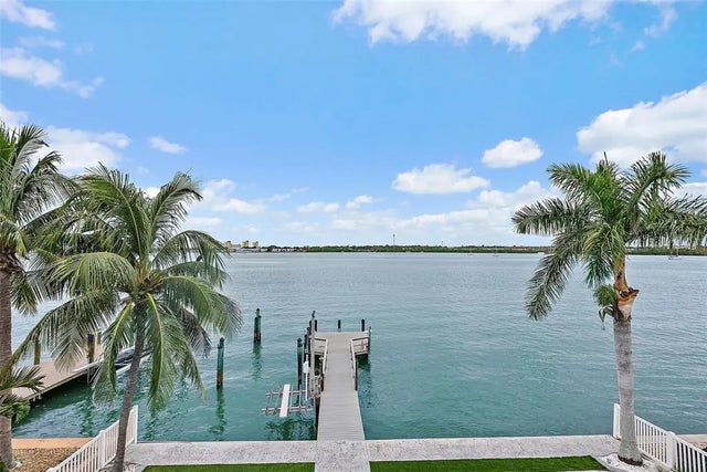 856 Bay Point Drive, MADEIRA BEACH