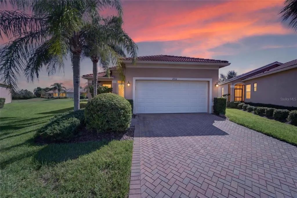4904 Rock Island Court, WIMAUMA
