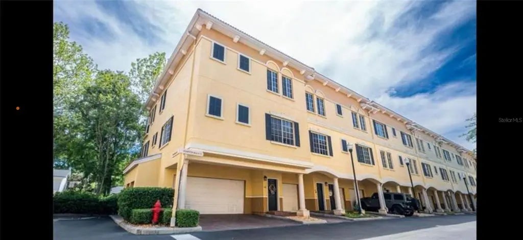 5202 Hampton Beach Place, TAMPA