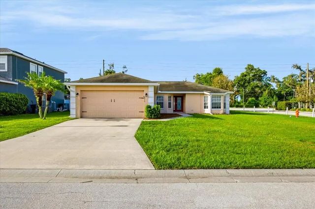 8810 Pebblebrooke Drive, LAKELAND