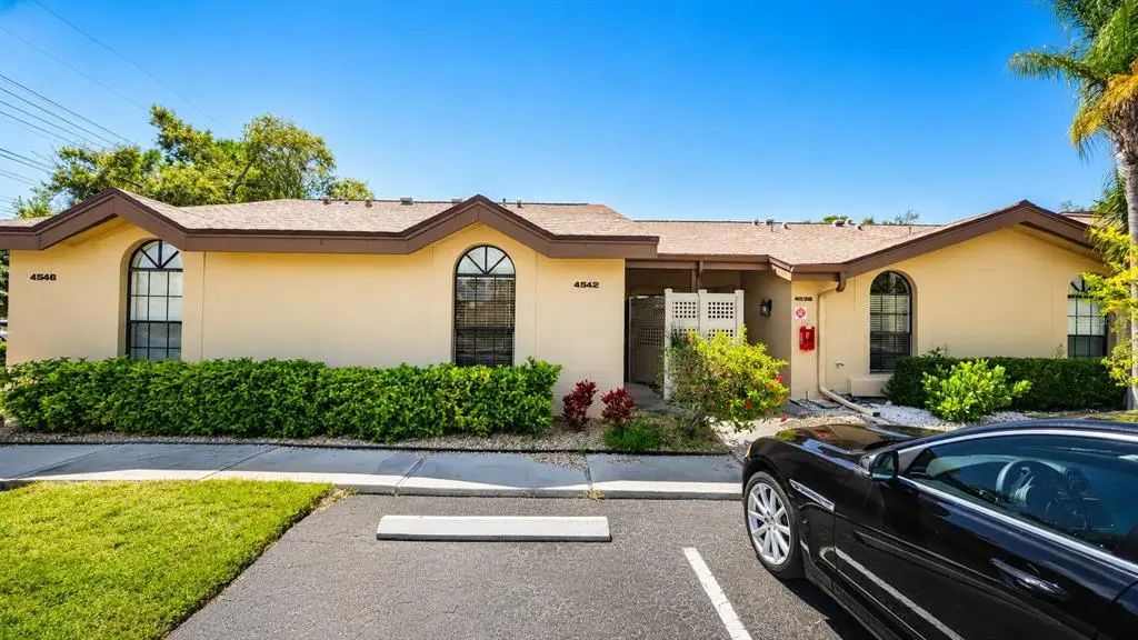 4542 Morningside 39, SARASOTA