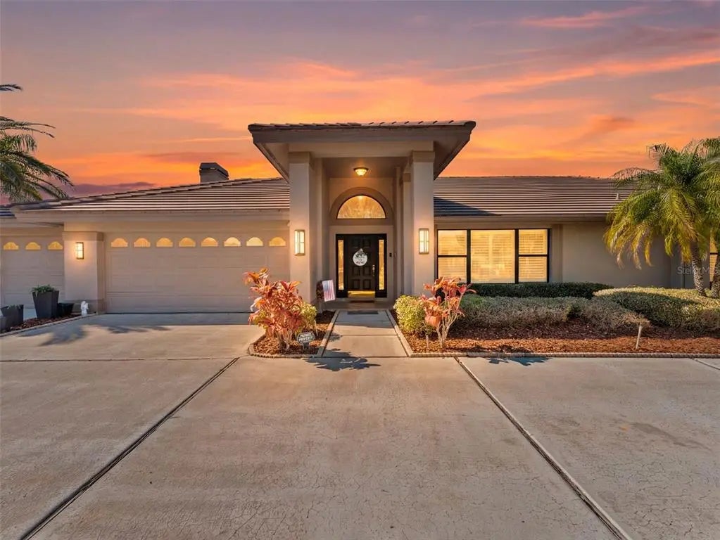 4830 Longwater Way, TAMPA