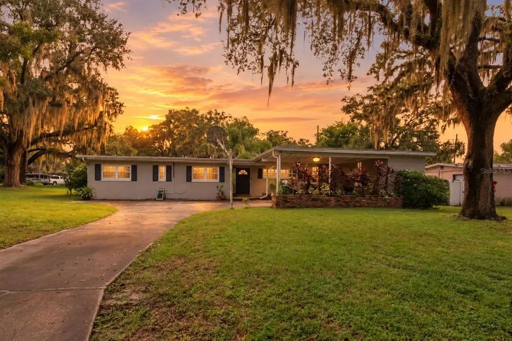 416 Broxburn Avenue, TEMPLE TERRACE