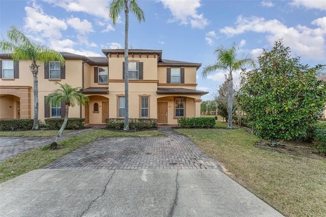 2153 Calabria Avenue, DAVENPORT