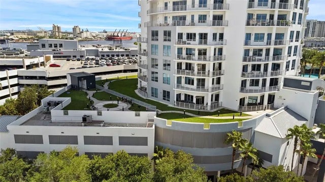 1209 E Cumberland Avenue 505, TAMPA