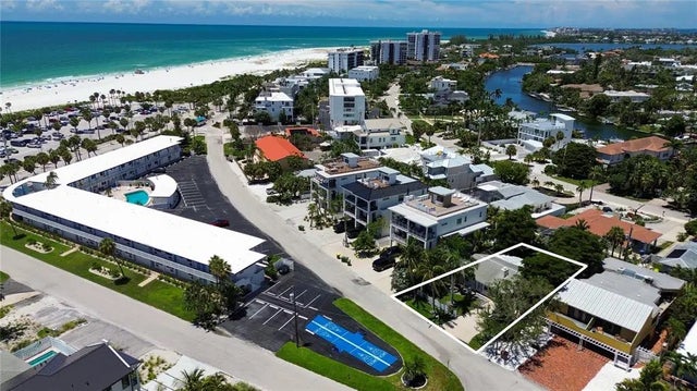 165 Tyler Drive, SARASOTA