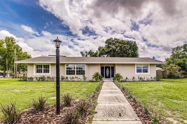 1476 Avenue F Ne, WINTER HAVEN