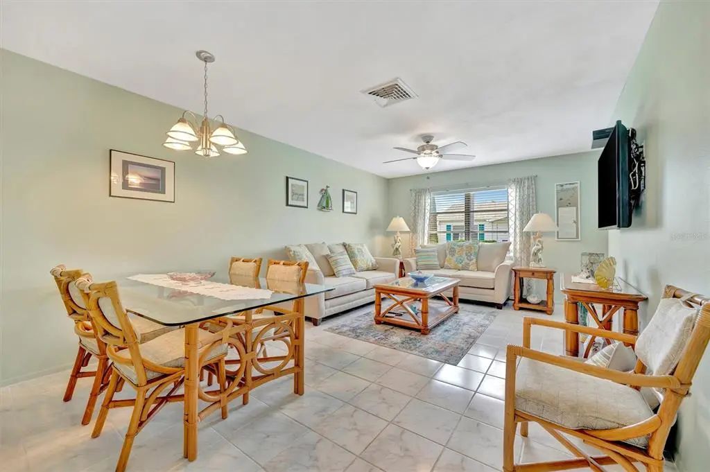 6057 Coral Way 3, BRADENTON