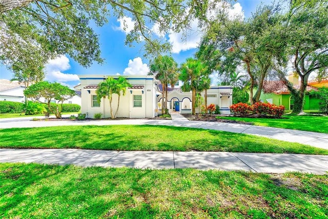 7462 Watersilk Drive N, PINELLAS PARK