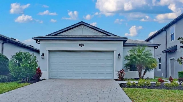 20092 Stone Pine Circle, LUTZ