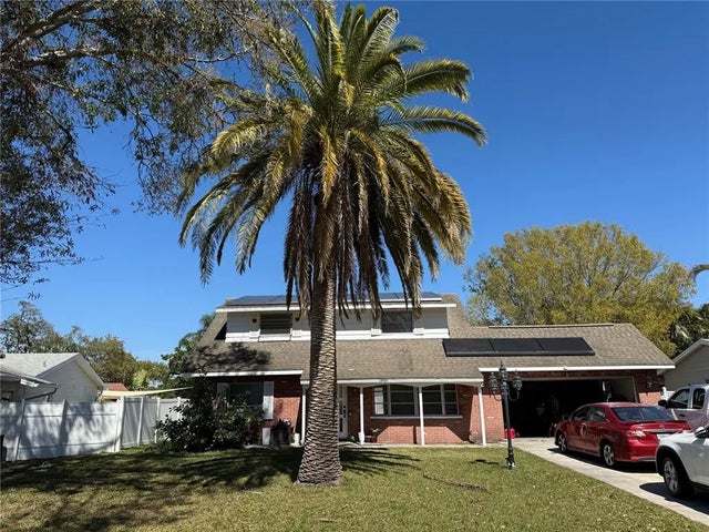 12431 Monarch Circle, SEMINOLE