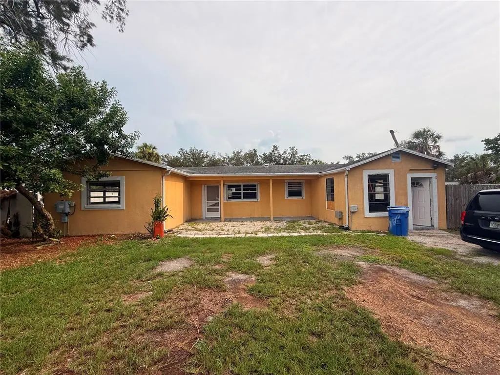 806 W Shell Point Road, RUSKIN