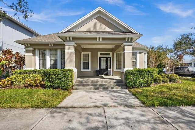 10001 Seymour Way, TAMPA