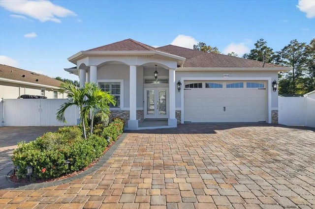 3914 Sligh Avenue, TAMPA